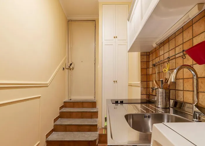 Guesthost - Piazza Navona & Pantheon Apartment